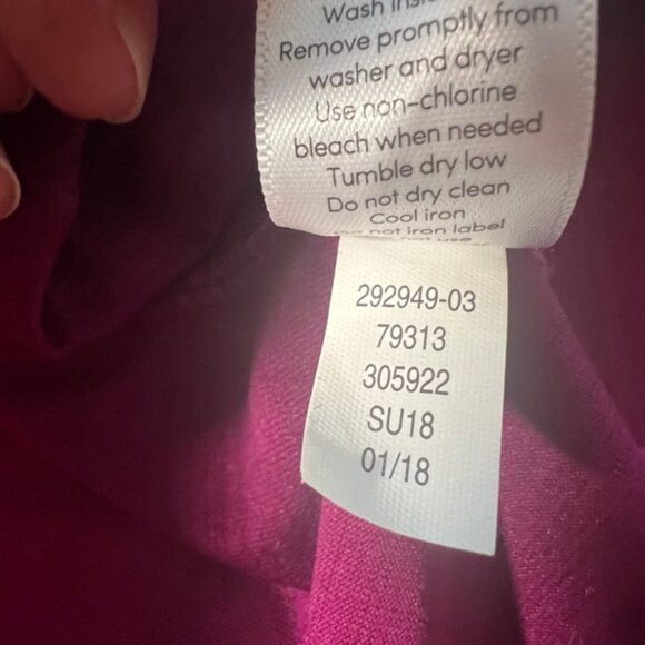 Athleta long sleeve ruched top - size Small Tall - magenta - Picture 9 of 10